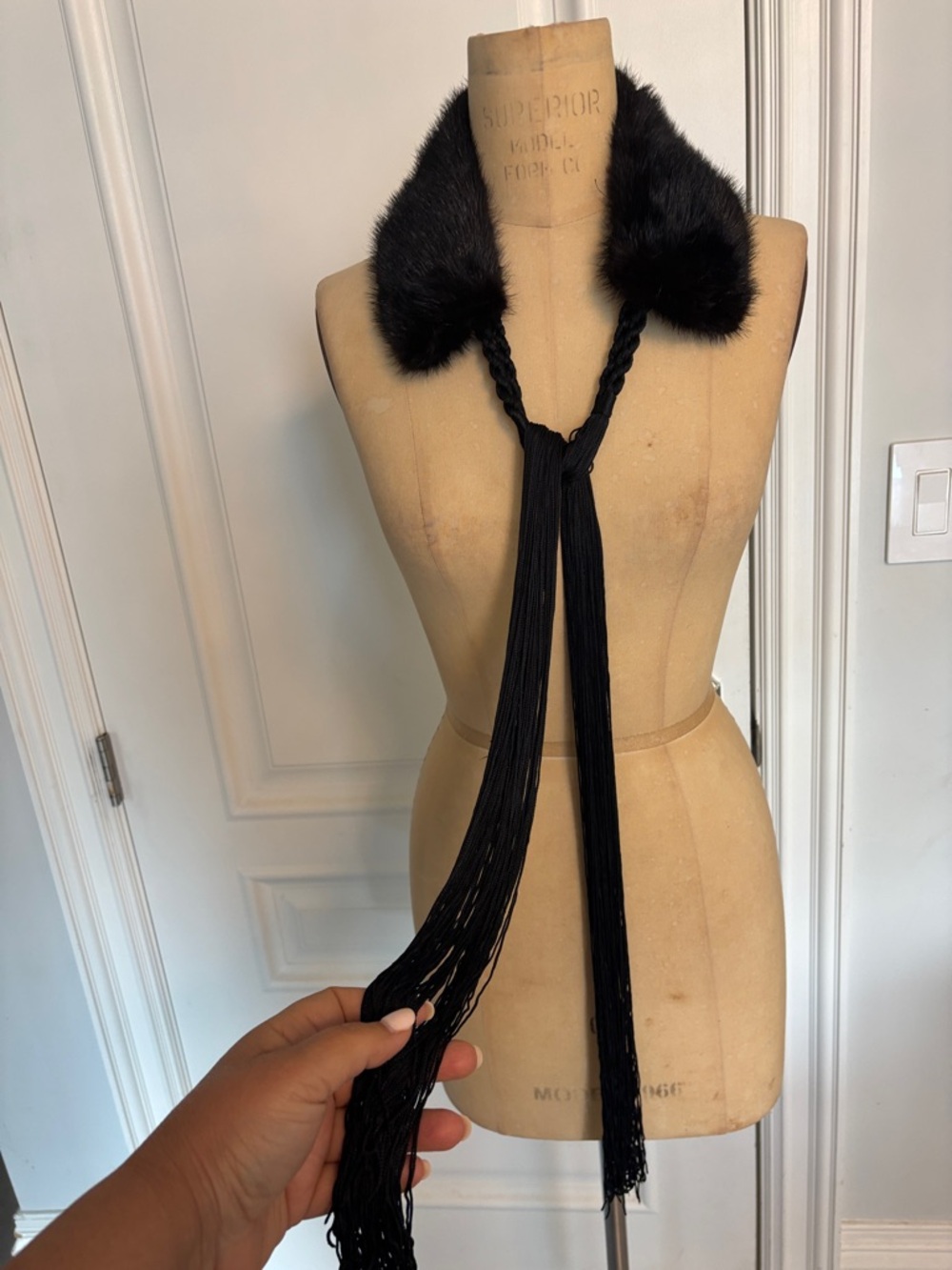 Vintage Black mink Fur Collar with Long Fringe Ties
